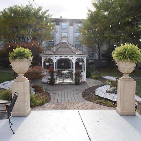 Holiday Inn - Piscataway - Somerset By Ihg Exterior photo
