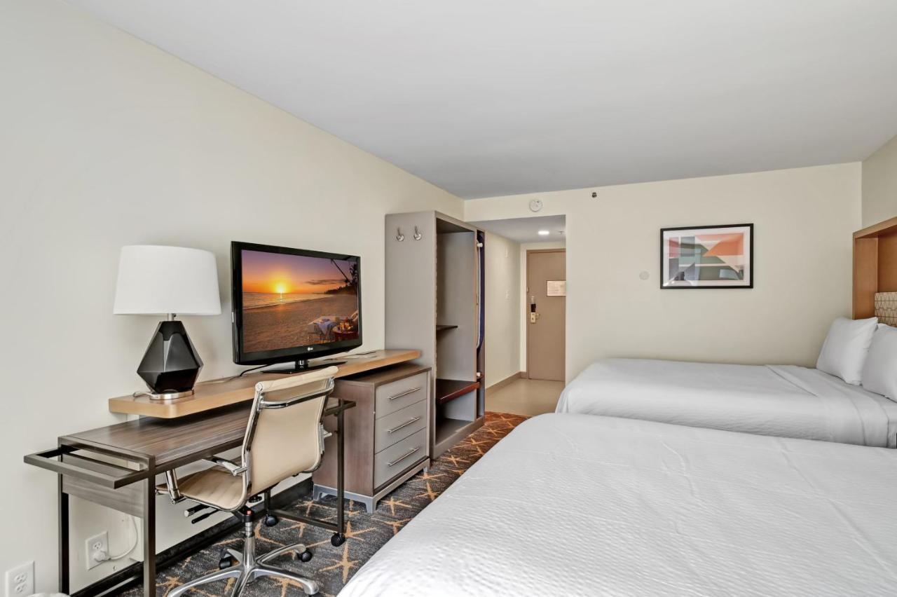 Holiday Inn - Piscataway - Somerset By Ihg Exterior photo